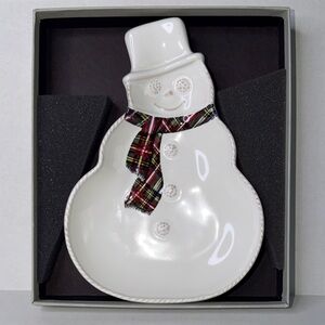 Berry & Thread White Snowman Plate with Plaid Scarf by Juliska Original Box